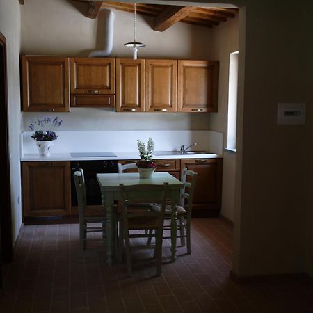 Casale Talevi Villa Cartoceto Buitenkant foto